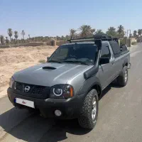 نیسان پیکاپ تک کابین ۱۳۸۶