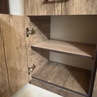 کتابخونه چوبی در حد نو|کتابخانه، شلف، قفسههای دیواری|اصفهان, باغ زیار|دیوار