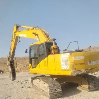 بیل کوماتسو 200