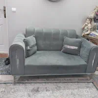 مبلمان نه نفره|مبلمان خانگی و میز عسلی|تهران, باغ خزانه|دیوار