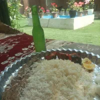 صرف غذا در محیطی زیبا با قیمت مناسب|خدمات پذیرایی، مراسم|مرودشت, استادیوم‎|دیوار