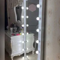 آینه هالیوودی