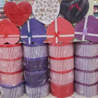 پخش انواع جعبه کادو و ساک دستی