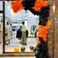 اجرا انواع بادکنک ارایی و گل ارایی تولد افتتاحیه|خدمات پذیرایی، مراسم|بندر انزلی, چهارفریضه|دیوار