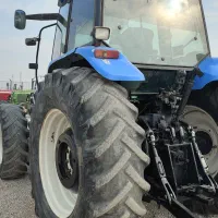 تراکتور نیوهلند 155 مدل 83 موتور تعمیری|خودرو سنگین|اصفهان, زیار|دیوار