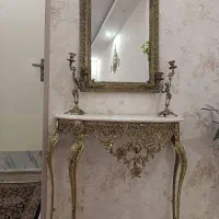 میز کنسولی و آینه و سمعدان