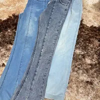 شلوار لی در حد نو