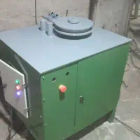 دستگاه قوطی خم کن. لوله خم کن