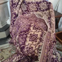 رو فرشی ۱۲ متری در حد نو و سالم