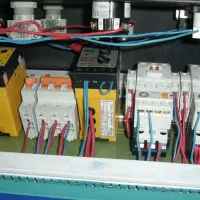 پرس مکانیکی ۸۰ تنی طرح های اسپید|ماشین‌آلات صنعتی|صوفیان, |دیوار