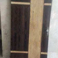 درب چوبی  ورودی آپارتمان