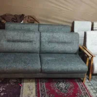 نیروی کارگر ساده برای پخش اسفنج و یراق آلات مبلمان