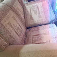 فروش یک ست ۷ نفره مبل با میز.