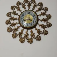 ساعت دیواری وگلدان برنز|ساعت دیواری و تزئینی|میانه, |دیوار