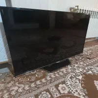 تلویزیون LED۴۰  اینج TClکیفیت بالا