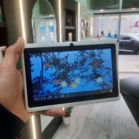 تبلت  ۷ اینچ سالم