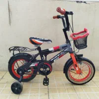 دوچرخه ۱۲ مدل NIKE در حد نو
