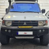 پاجرو پلیس راهی مدل ۲۰۰۰