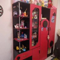 تخت و کمد بچه