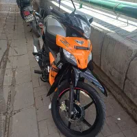 تی وی اس ۴۰۲