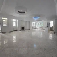 ولنجک-200-متر-غرق-در-نور-تکواحدی-و-بازسازی-شده