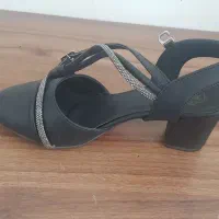 کفش مجلسی فقط ۱ شب پوشیده