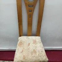 گلدان بزرگ کنار سالن