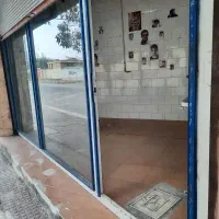 مغازه بر خیابان