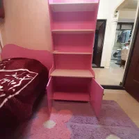 تخت نوجوان و نوزاد