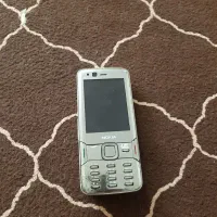 Nokia N82