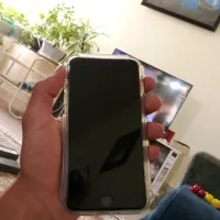 ایفون ۸ پلاس