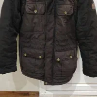 کاپشن جلیقه ای|لباس|مهریز, |دیوار