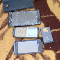 گوشی نیاز تعمیر دارن قدیمی