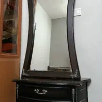 کمد آینه دار