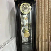 ساعت چوبی ایستاده