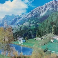 آپارتمان ۸۵ متری دوخوابه بر خیابان ملکعلی بابایی