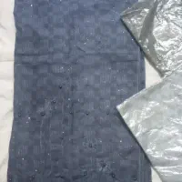 شال ها|لباس|تربت جام, امام|دیوار