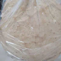 نان خشکه با ارد بومی بدون ذره ای ارد شرکتی