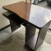 میز کامپیوتر