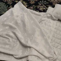 تشک وبالش سبک مسافرتی کوچک|رختخواب، بالش، پتو|اسلام‌شهر, شهرک مفیدی|دیوار