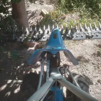 چیدن علف باغات