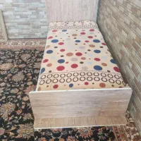 تخت خواب تشک فنری|تخت و سرویس خواب|کوهدشت, |دیوار