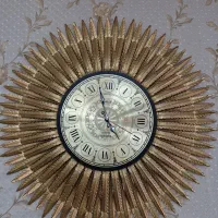 ساعت دیواری