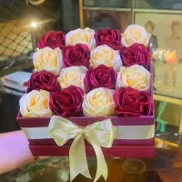 سفارش انواع دسته گل،باکس گل روبانی وبوکت پروانه ای