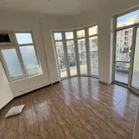 ۸۱متر/طبقه اول/برسبحانی