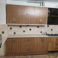 فروش و اجرای کاشیهای بین کابینتی