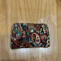 کیف وکفش|کیف، کفش، کمربند|شیراز, کوشک میدان|دیوار