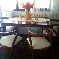 ناهارخوری چهارنفره