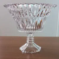 آجیل خوری شکلات خوری