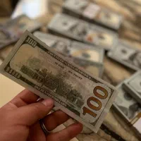 دلار سینمایی|کلکسیون سکه، تمبر، اسکناس|اصفهان, باغ نگاره|دیوار